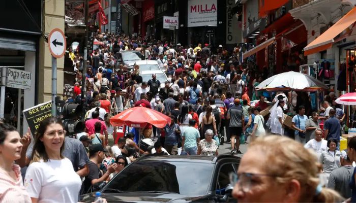 © Paulo Pinto/Agência Brasil Brasil sobe cinco posições no ranking do IDH e está na 84ª colocação